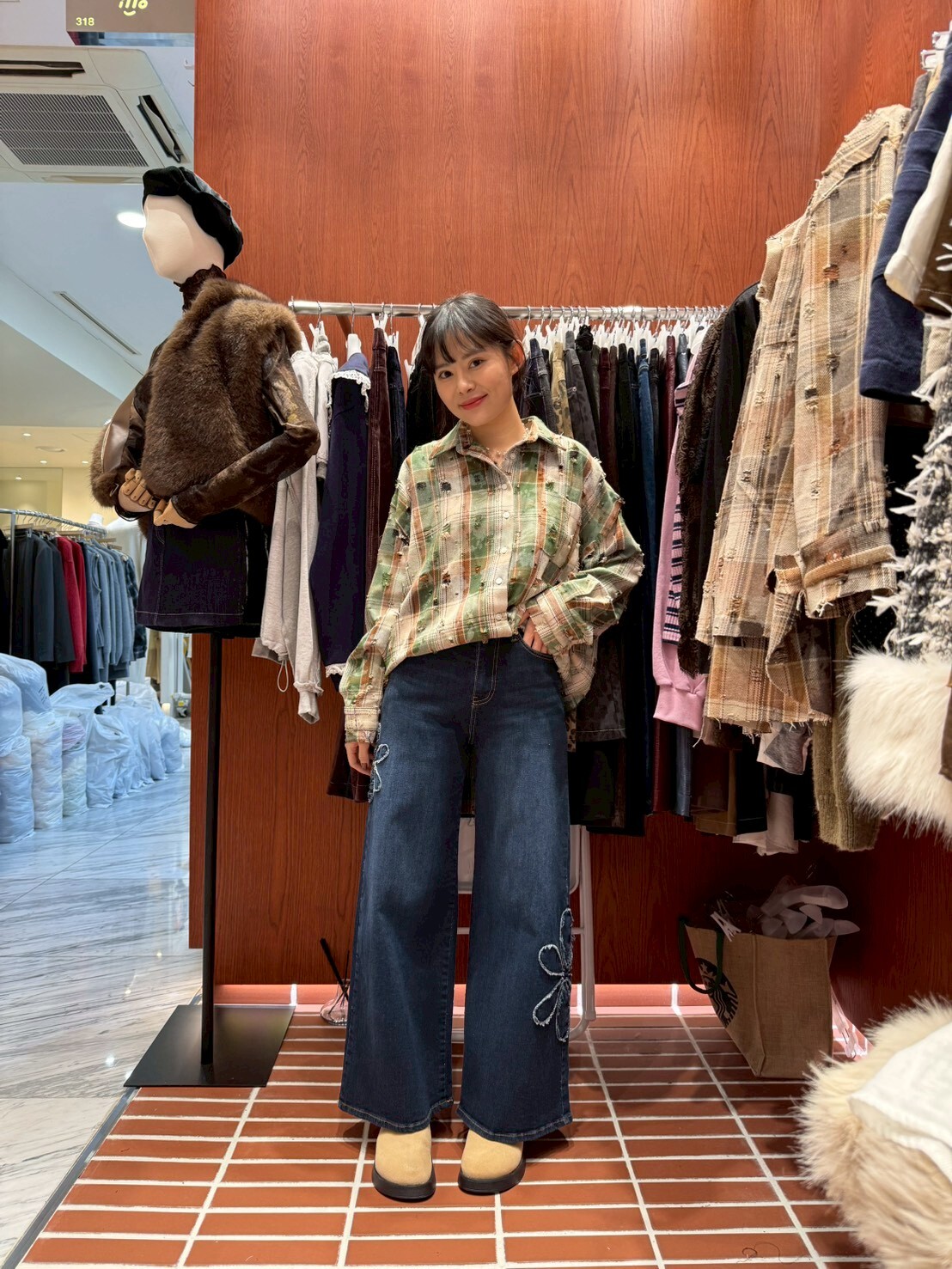 IO5109 花花刺繡牛仔褲(S/M/L)