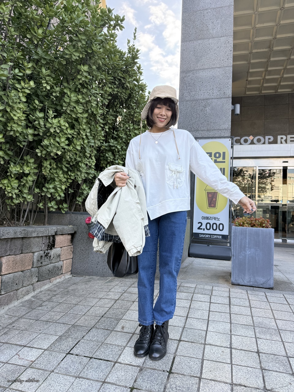 正韓車線設計圓弧大口袋T