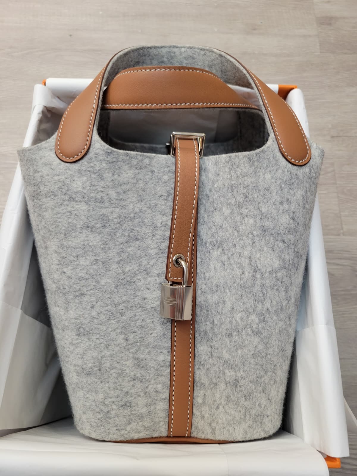 98%NEW HERMES PICOTIN 18 GRIS CLAIR/GOLD CK 羊毛毯 拼 金棕 銀扣