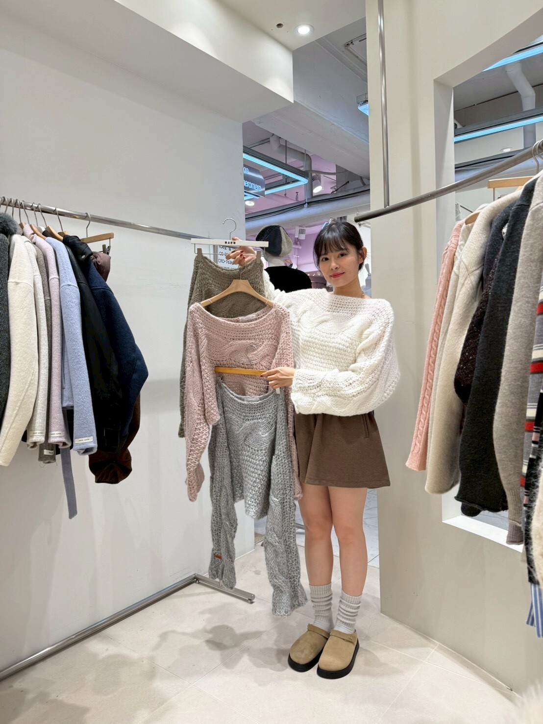 HU5103 短版針織露肩長袖上衣