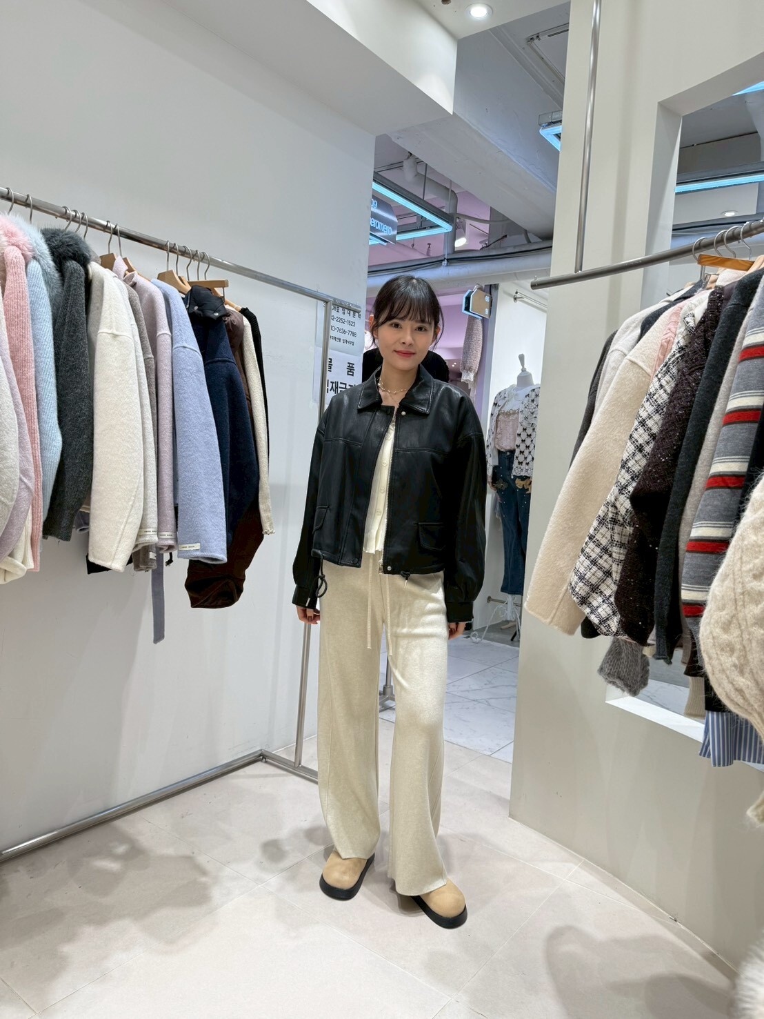 HU5109 束腰Polo領毛毛內裡拉鏈皮外套