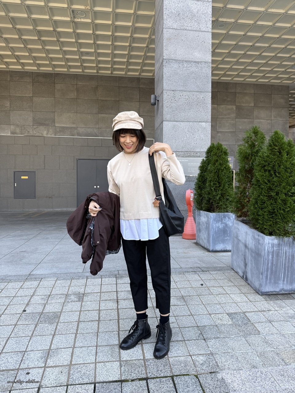 正韓奶茶下拼接設計T