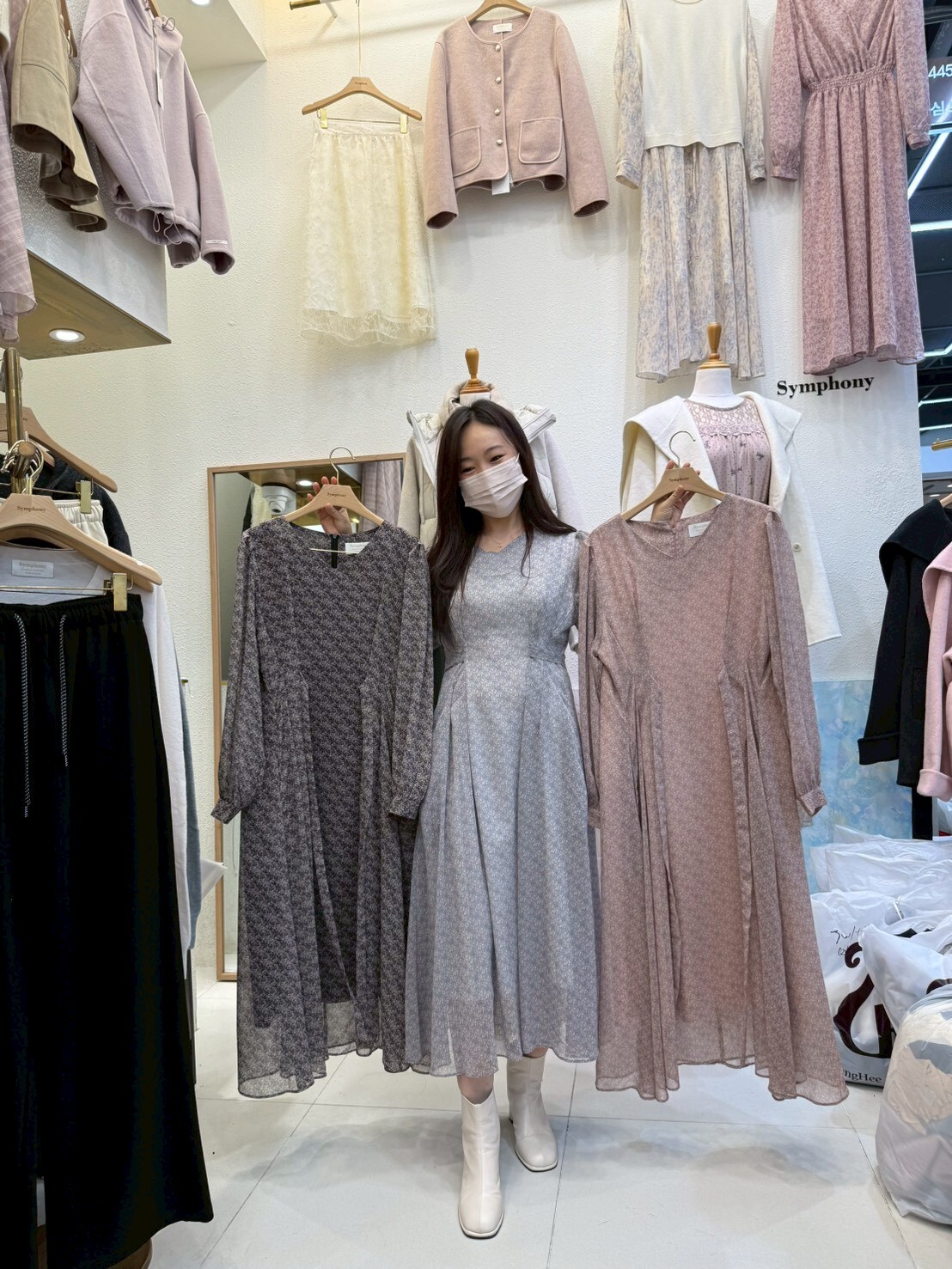 SY5119 碎花V領兩側壓褶連身裙