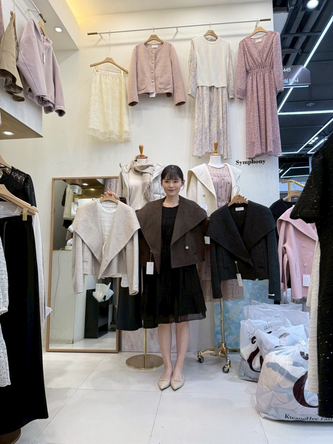 SY5126 大翻領小香風扣外套