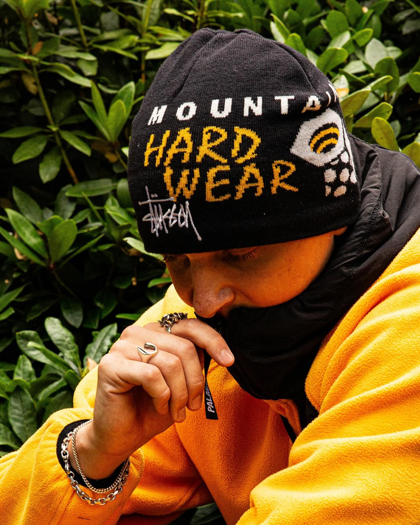 STÜSSY & MOUNTAIN HARDWEAR CAELUM™ DOME BEANIE BLACK 聯名