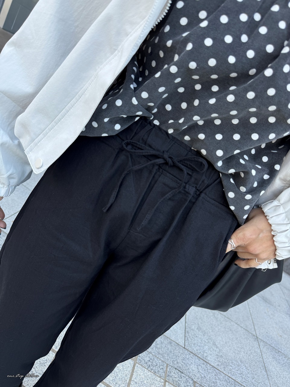 正韓迷人棉麻車線鬆緊休閒褲 (黑)