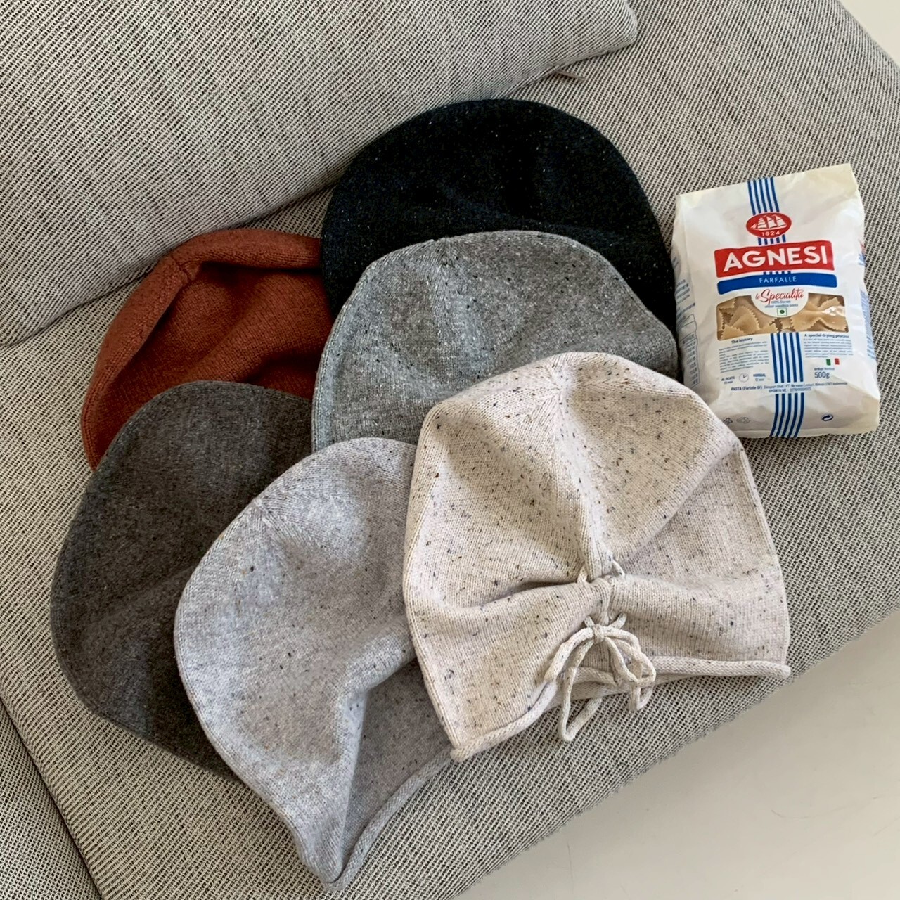 output!後綁繩捲邊堆堆帽