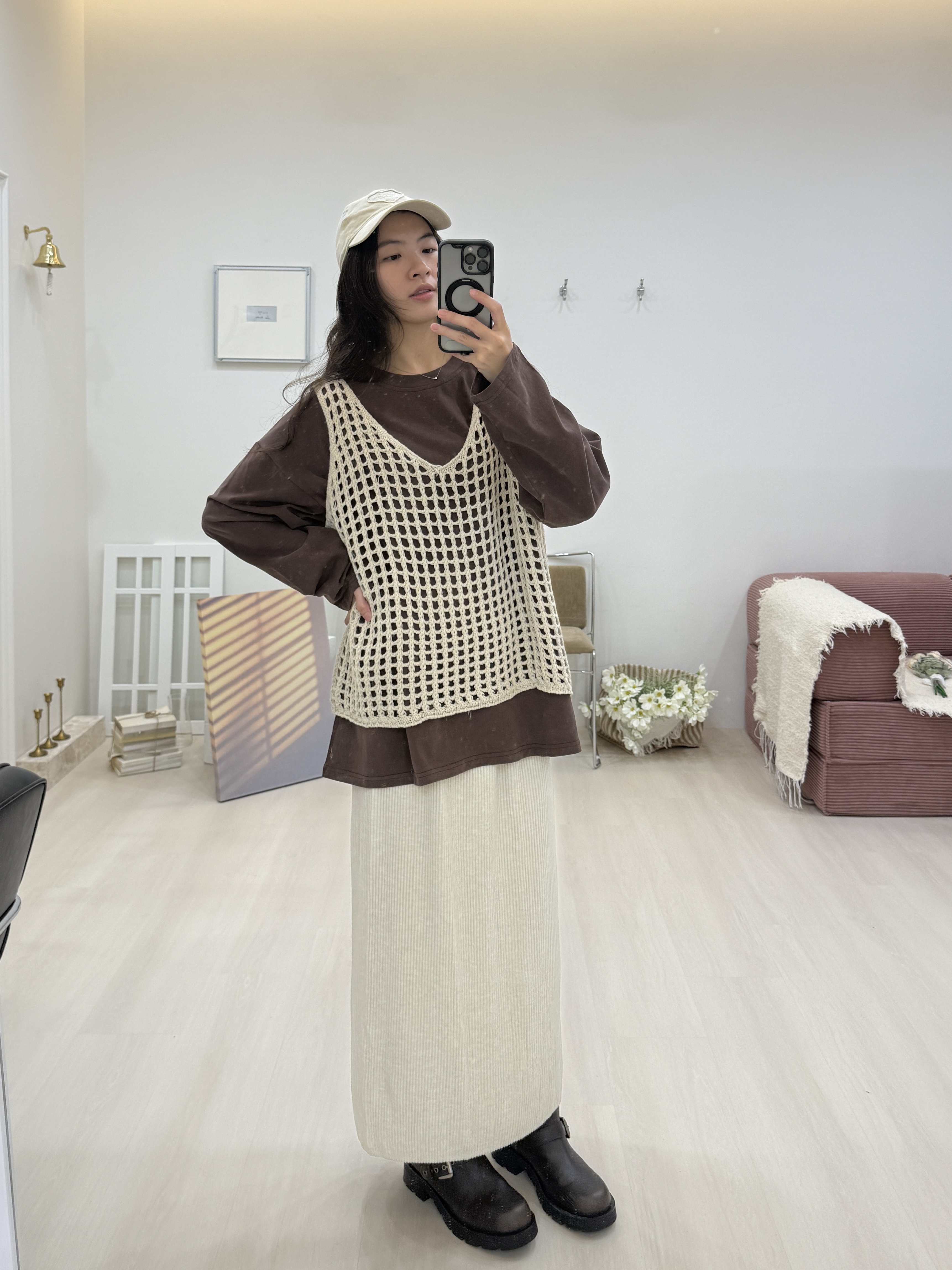 v領針織洞洞背心*2色