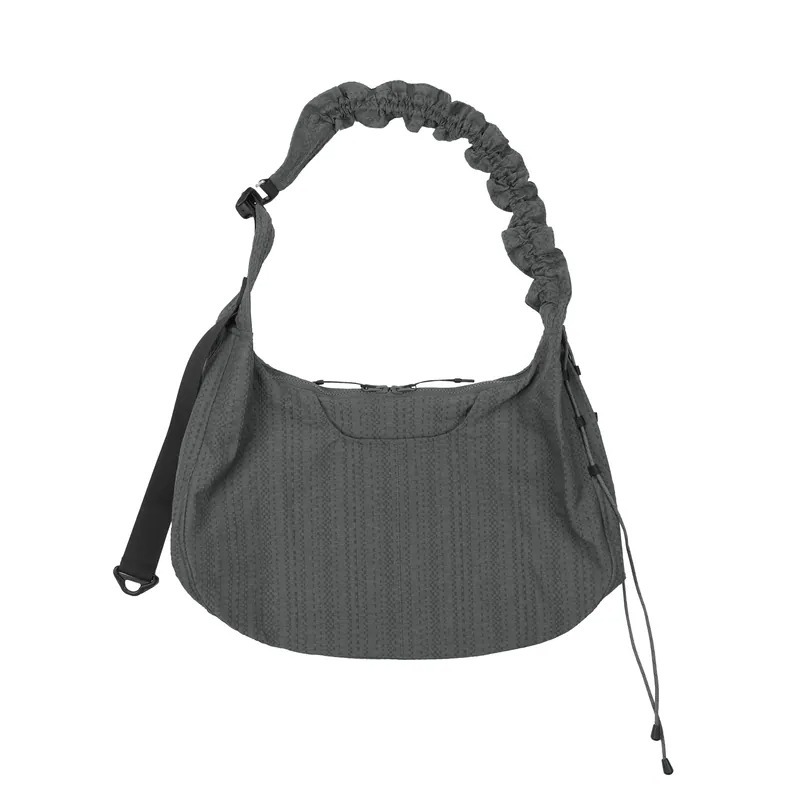 oqLiq Misaligned Bag