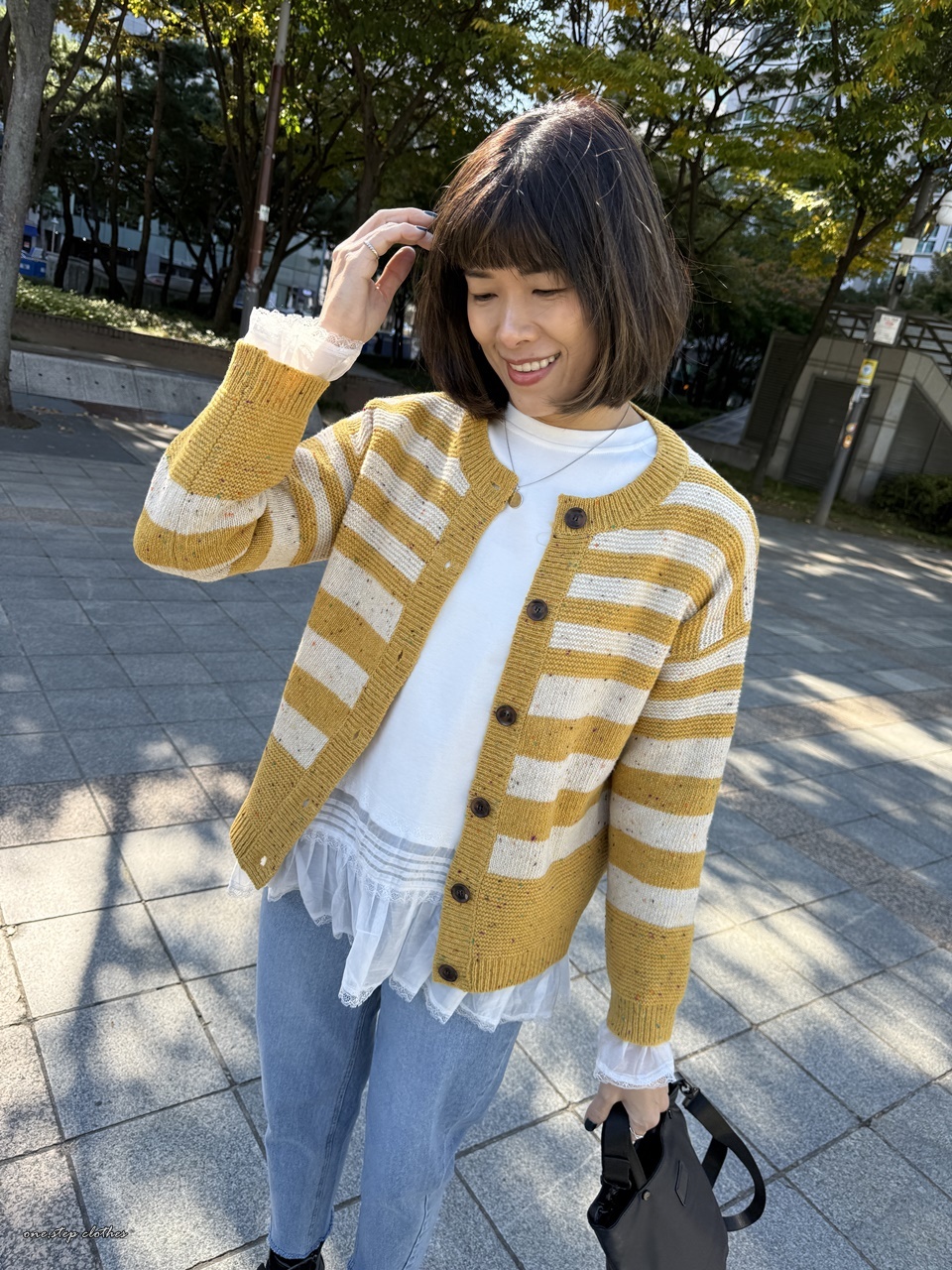 正韓檸檬黃彩色小點針織外套