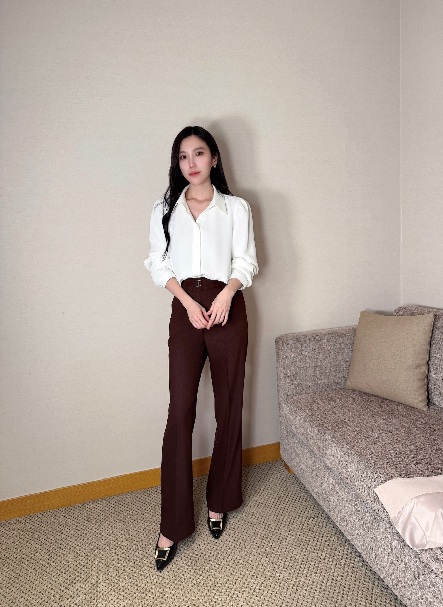 (職場百搭)肩抓褶襯衫