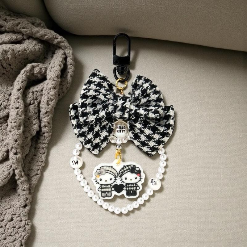 25180-KT Sanrio Hello Kitty  黑白少女孖妹造型 鎖匙扣 #JP-SJ25-282928