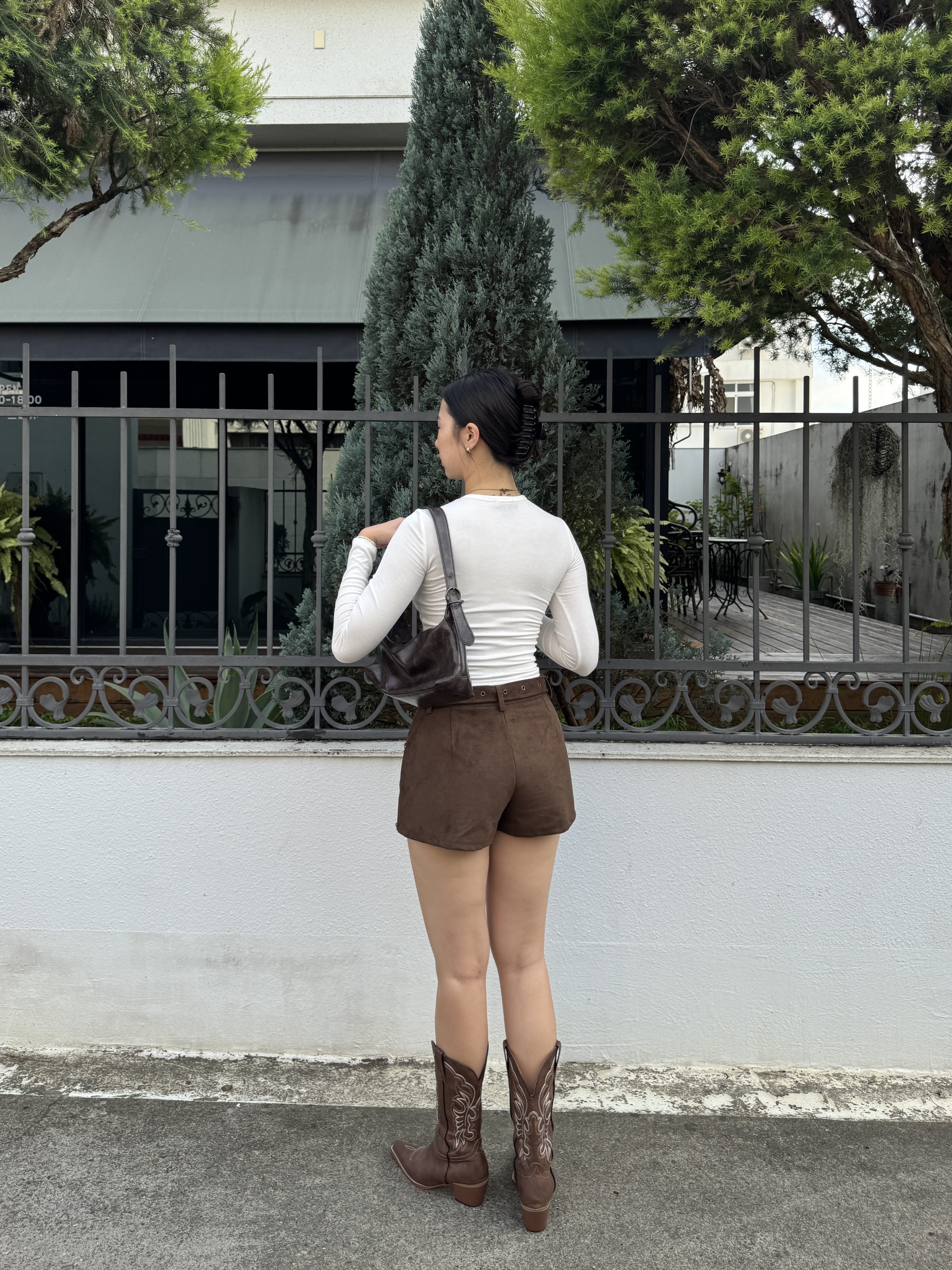 復古麂皮腰帶短褲☕️