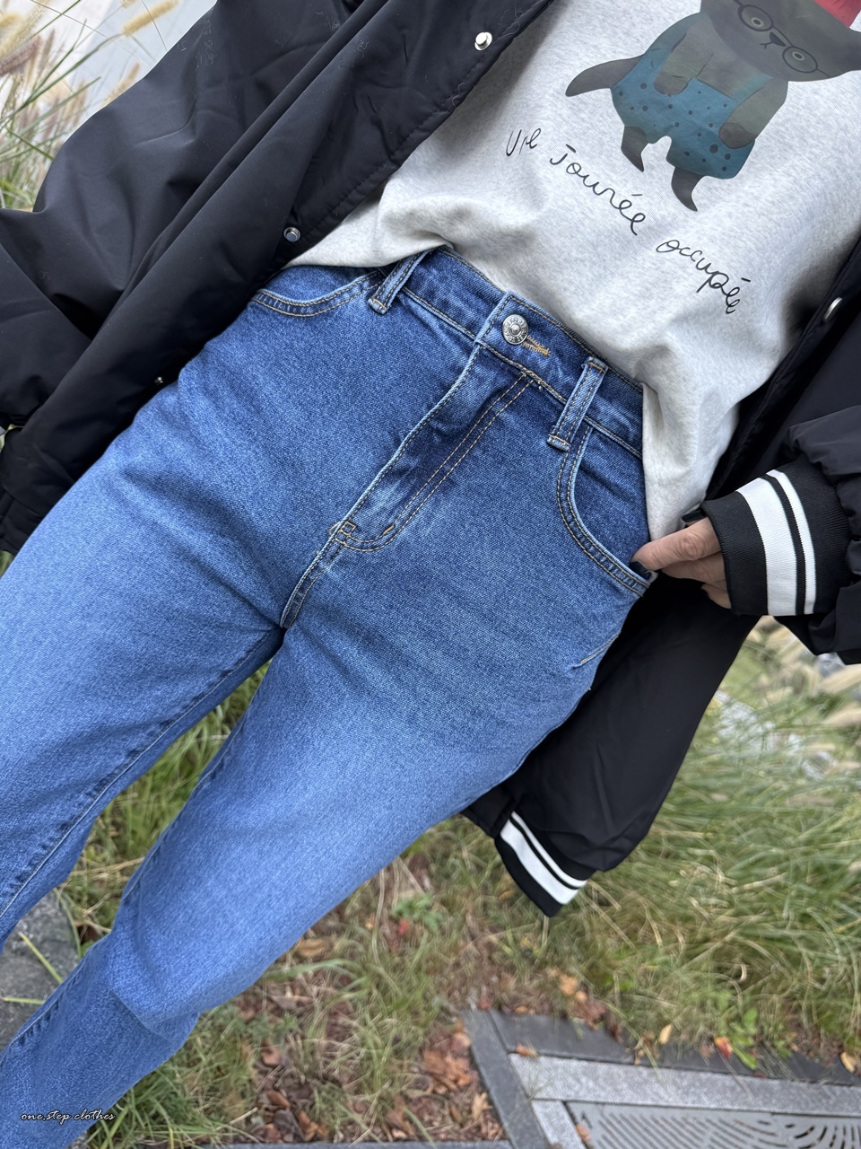 正韓時髦率性藍後鬆緊牛仔褲