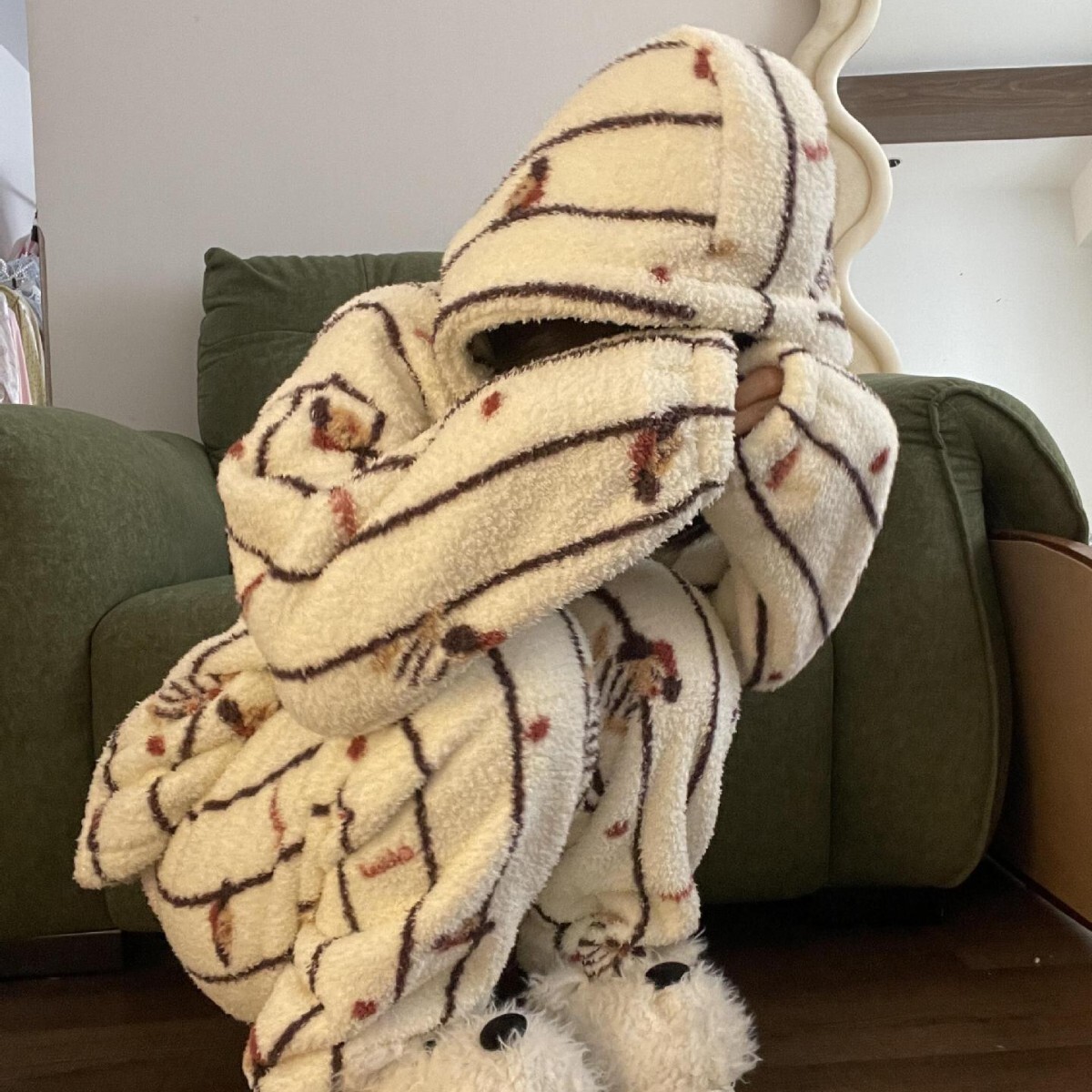 《6364》條紋小狗連帽拉鍊毛絨睡衣套裝