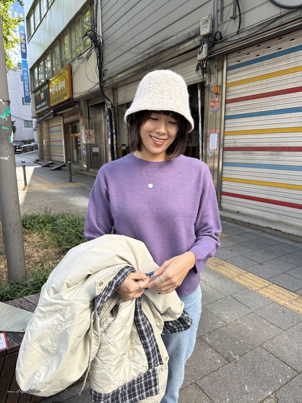 正韓漂亮紫針織羊毛毛衣