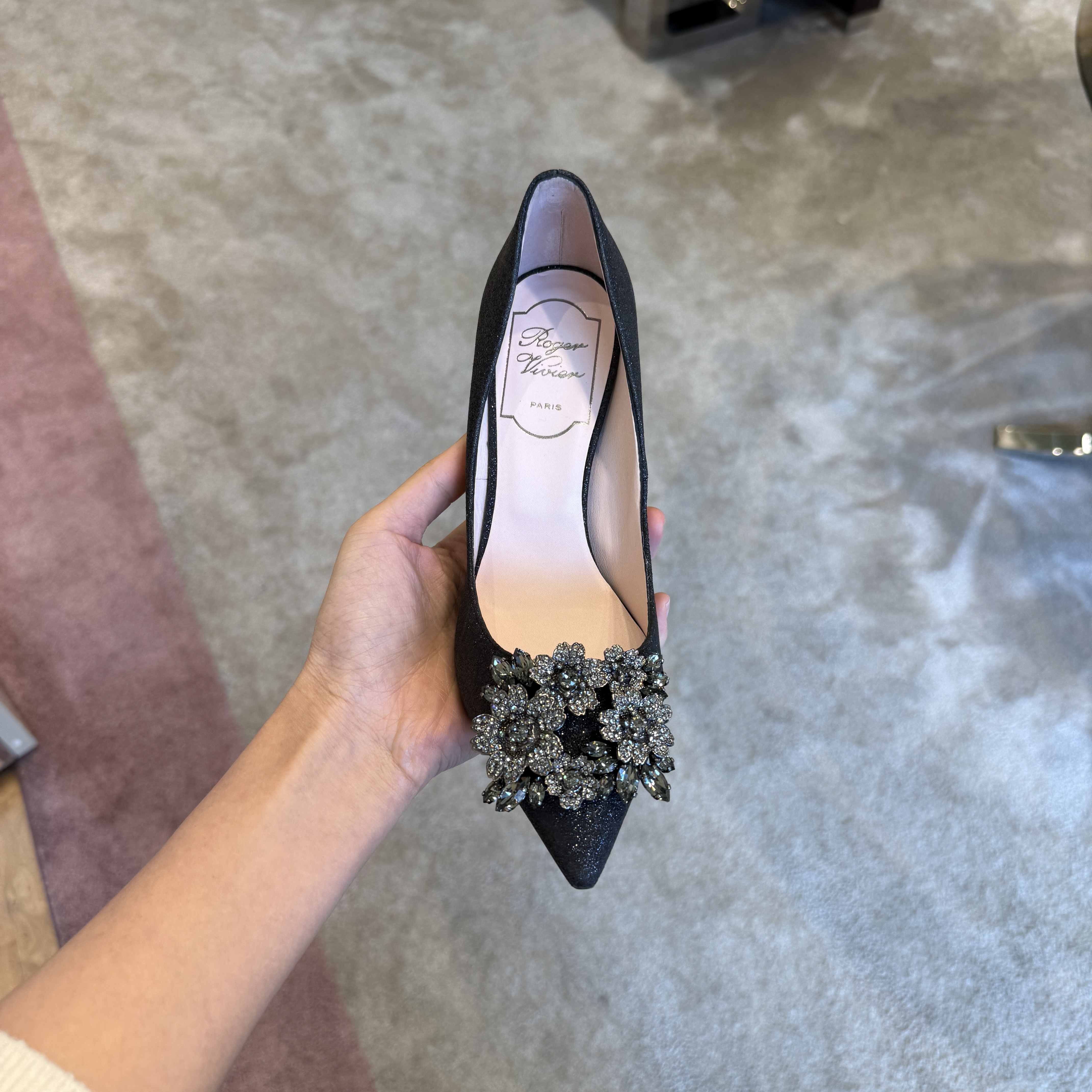 Roger Vivier RV bouquet Strass Glittery Heels black