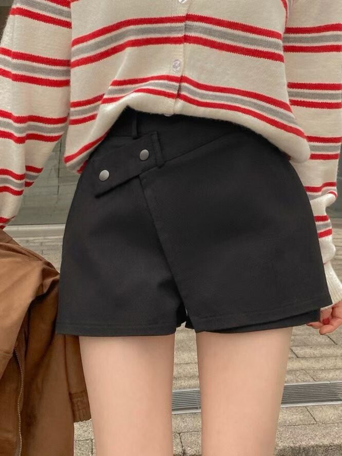 斜釦短褲裙