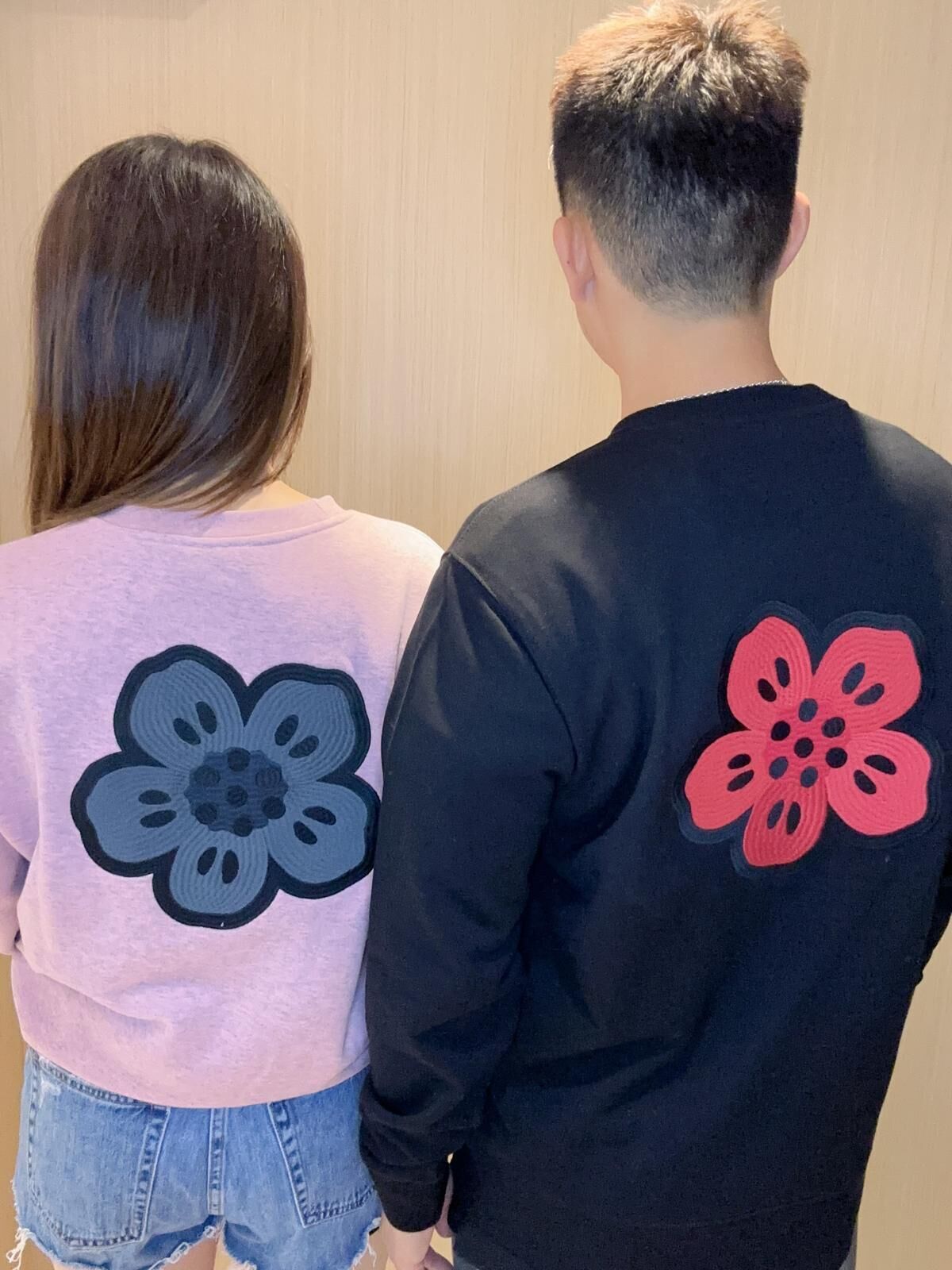 Kenzo 黑色 併 紅小海棠花 圓領衛衣 男女同款