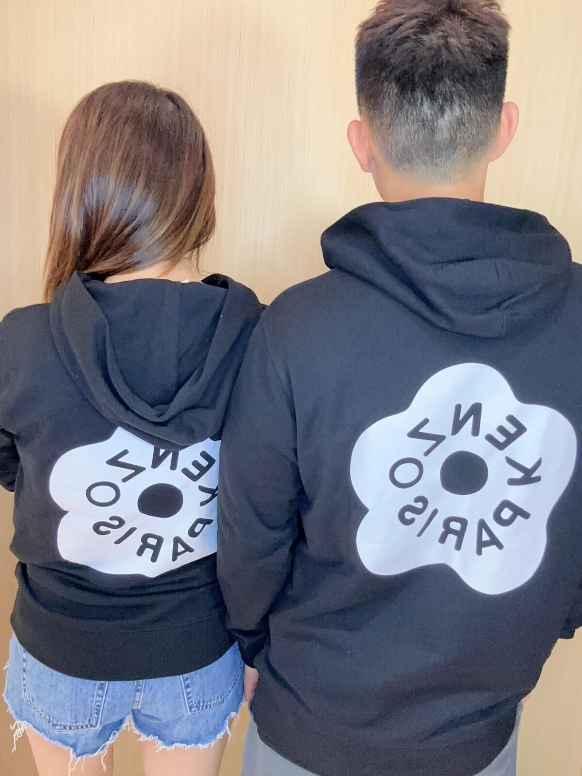 Kenzo 黑色 併 白小海棠花 有帽衛衣 男女同款