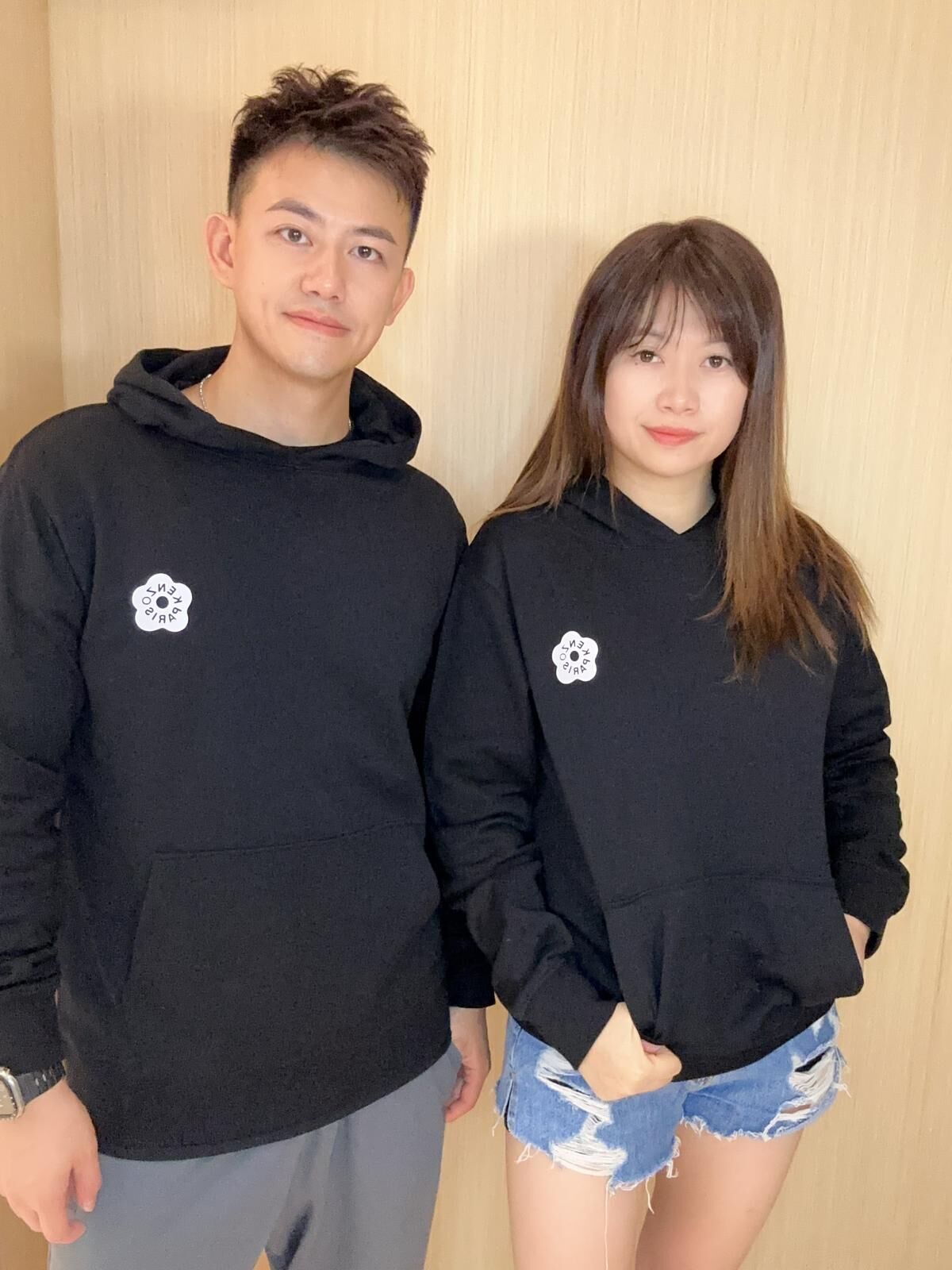 Kenzo 黑色 併 白小海棠花 有帽衛衣 男女同款