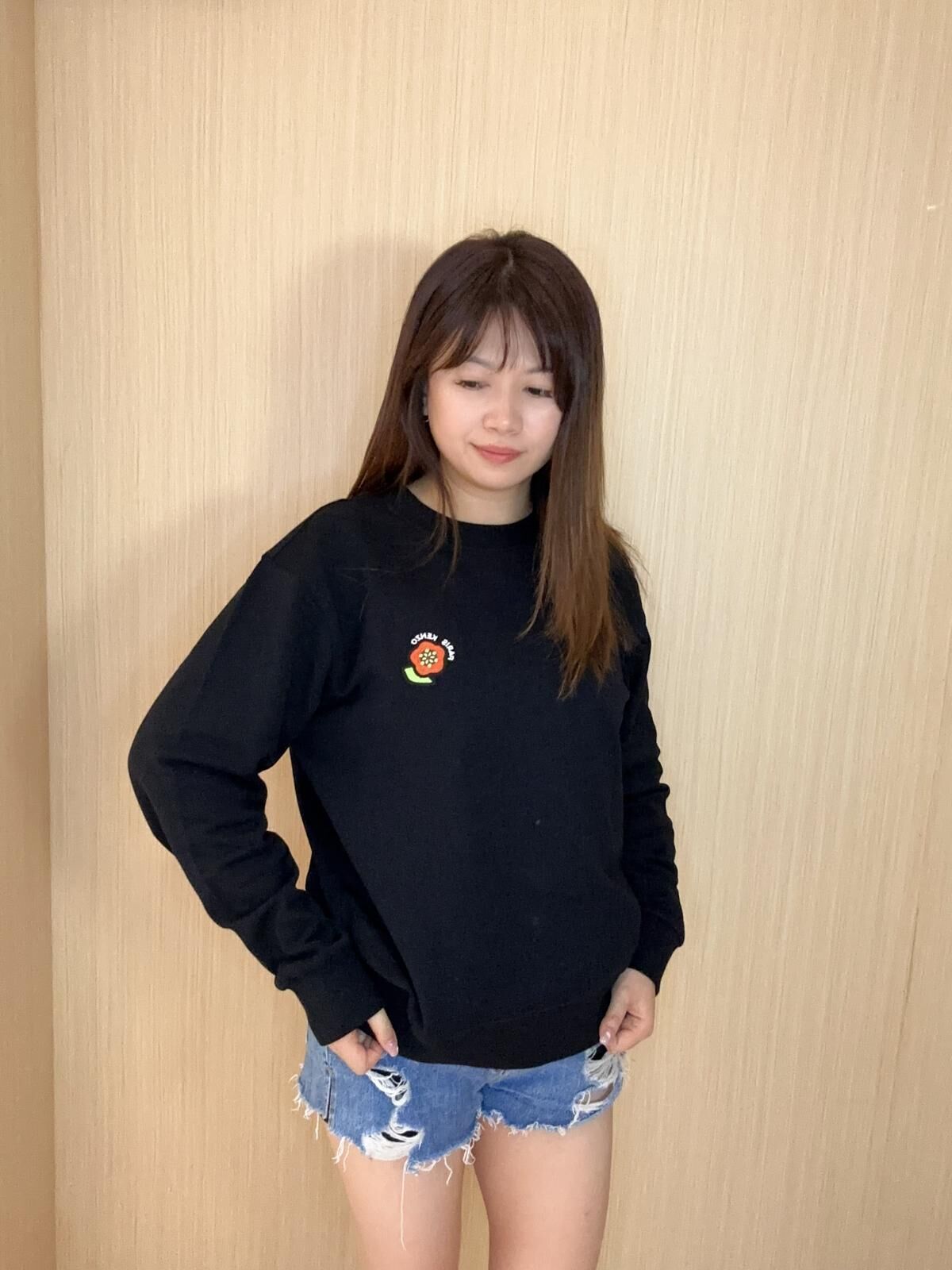 Kenzo 黑色 併 彩色海棠花 圓領衛衣 男女同款