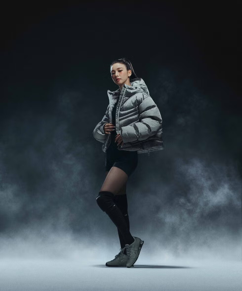 女鞋 NIKE W SHOX Z 銀色 氣墊 緩震 復古 彈簧鞋 運動鞋【HQ7540-001】KARINA同款