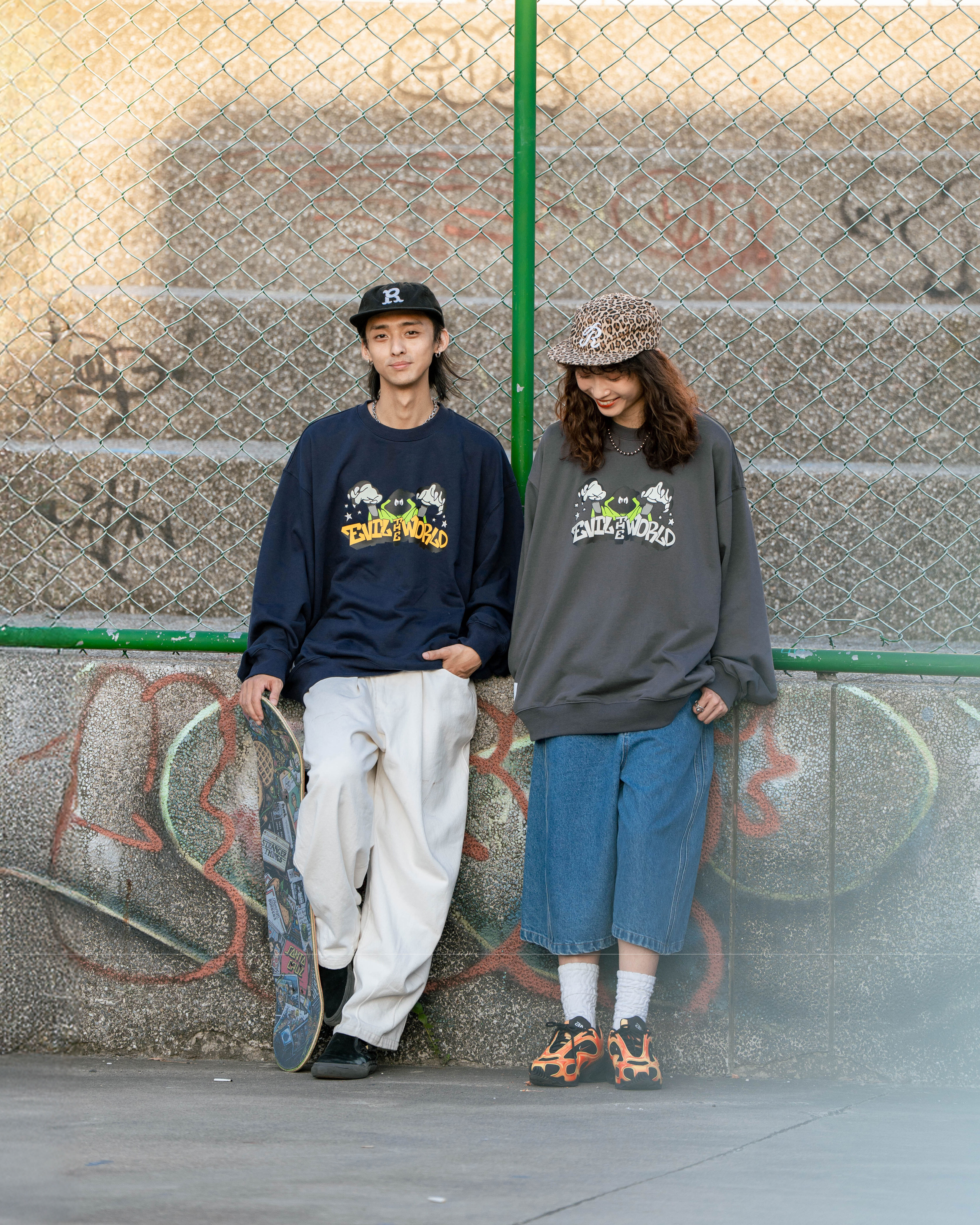 Ordinary 滑板魔法師大學Tee