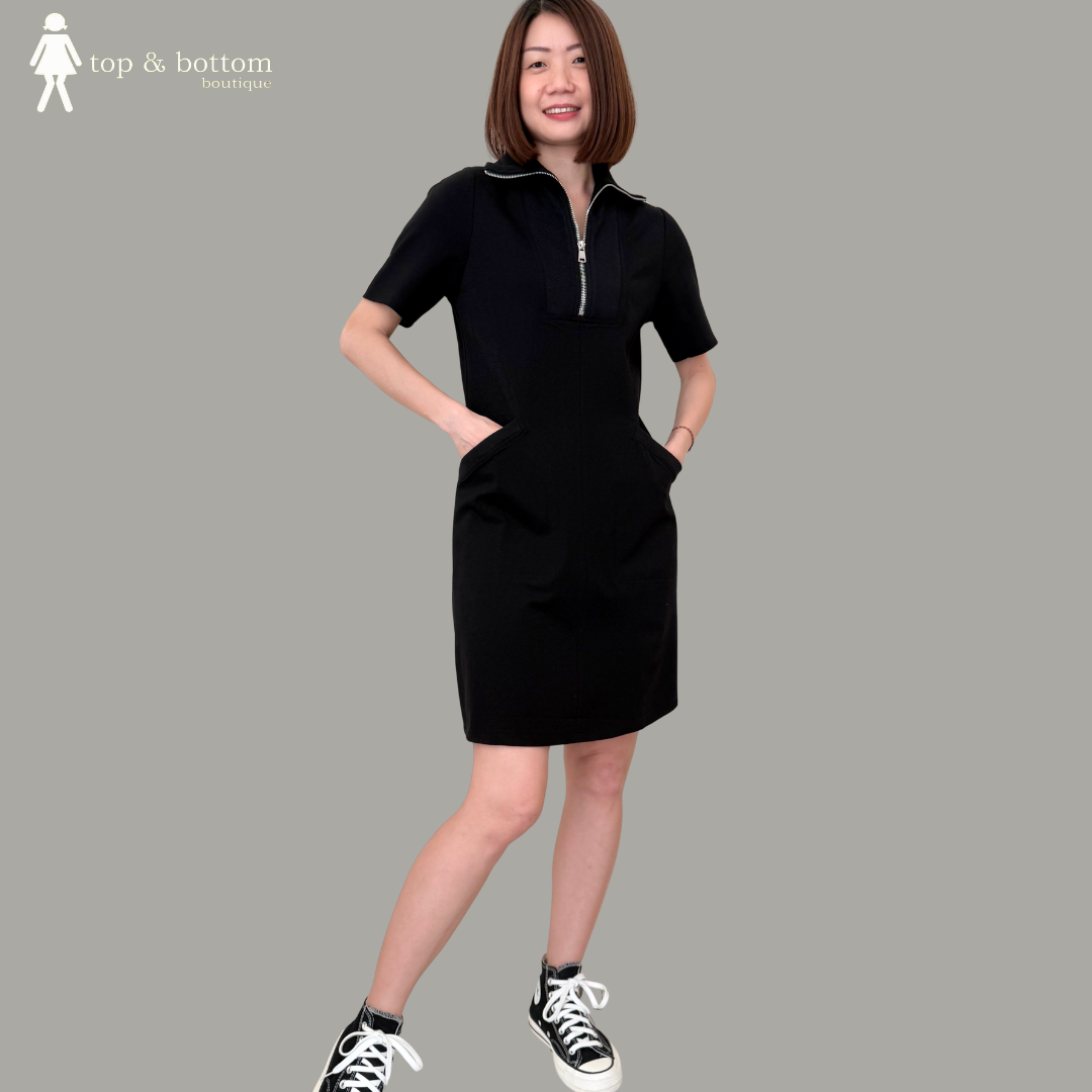 SHORT SLEEVE HIGH NECK ZIPPED DRESS