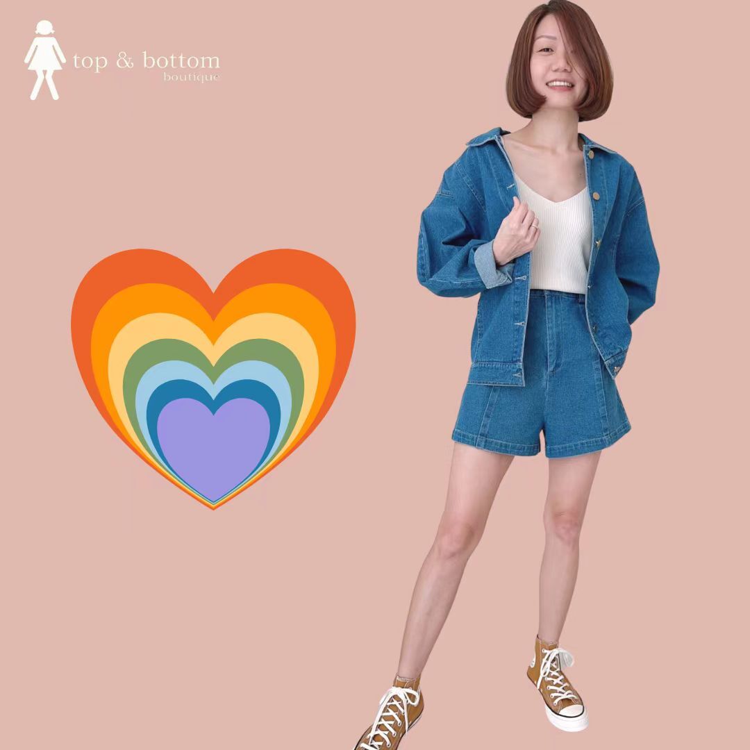 HIGH WAISTED DENIM SHORTS