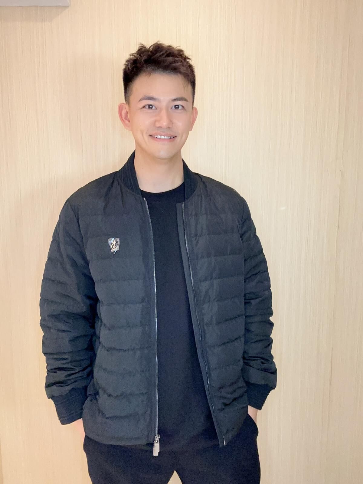 BBR 立體B logo 薄羽絨 男款