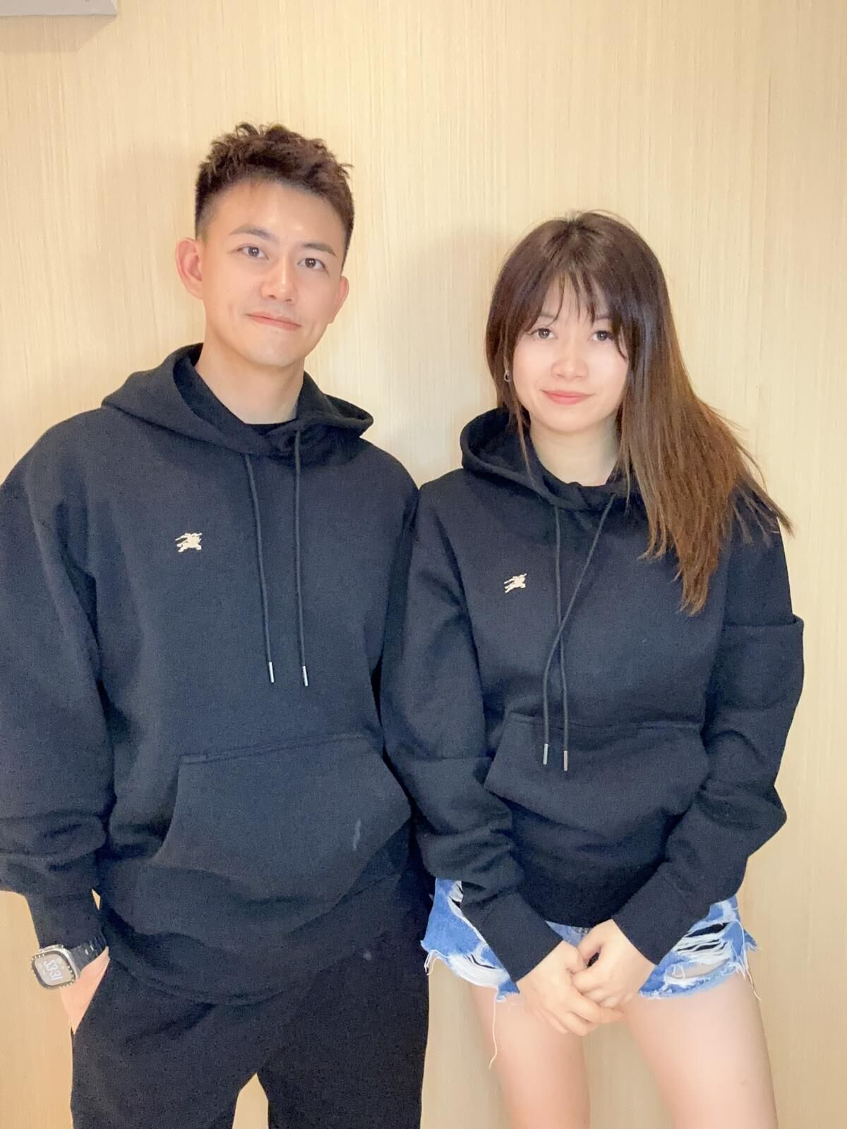 BBR 背後織花戰馬 有帽衞衣 男女同款