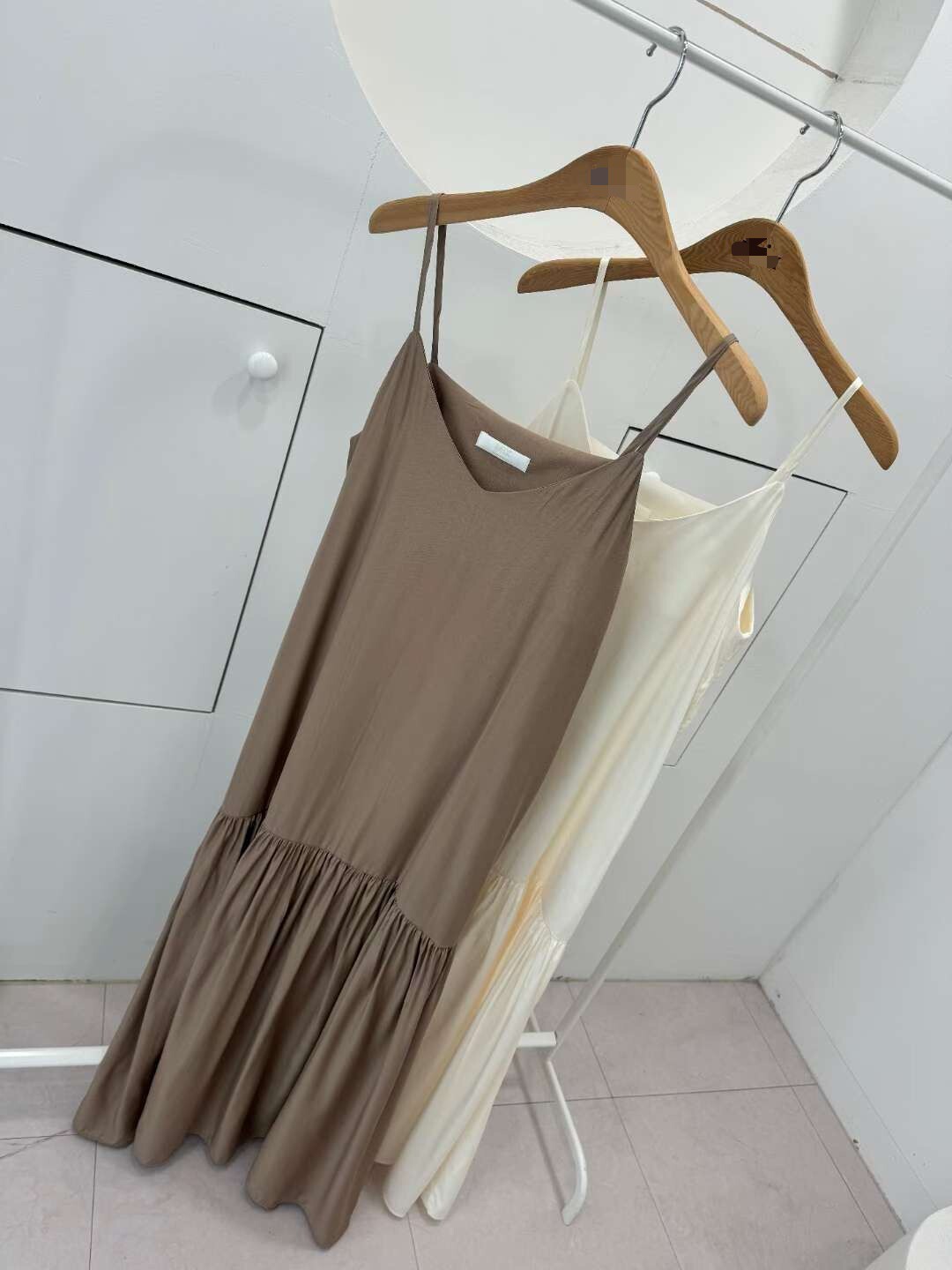 絲緞細帶背心長洋