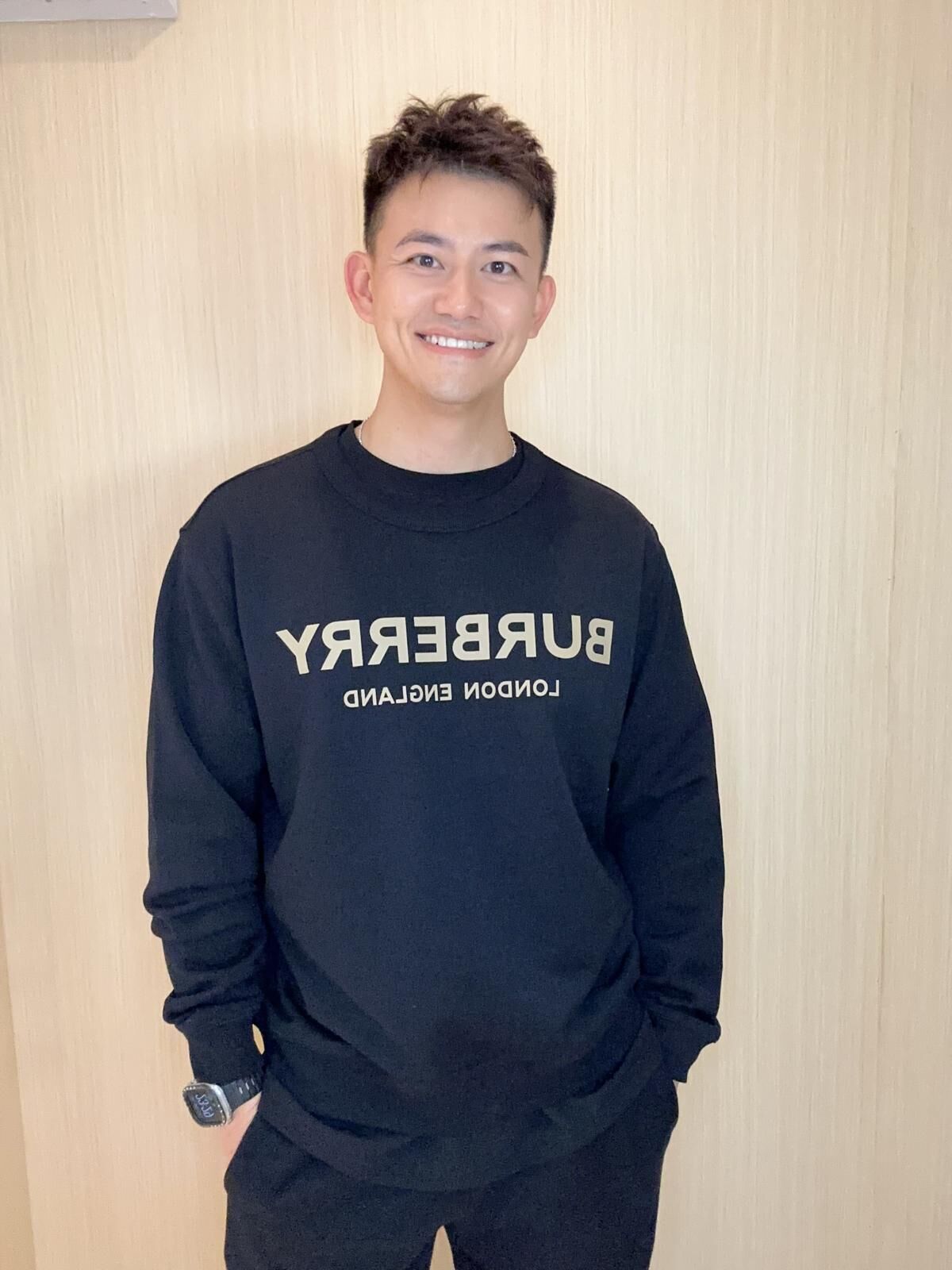 BBR 黑色 金字 衞衣 男女可穿