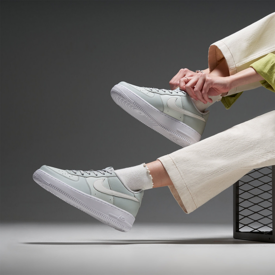 【預訂】NIKE AIR FORCE 1 灰綠-GS