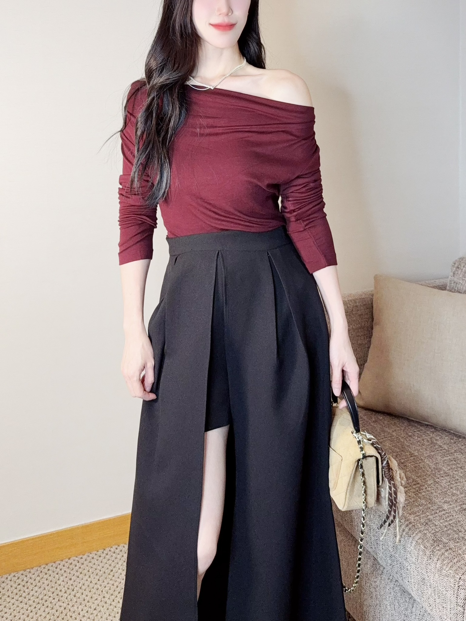 棉料彈性垂墜領上衣