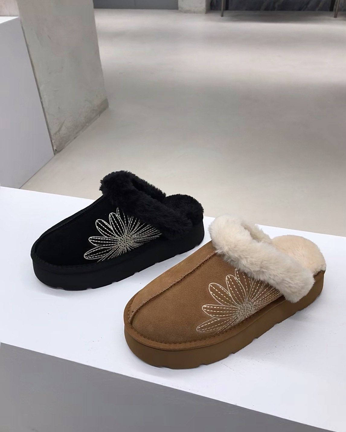 Mardi 雪地毛毛拖❄️