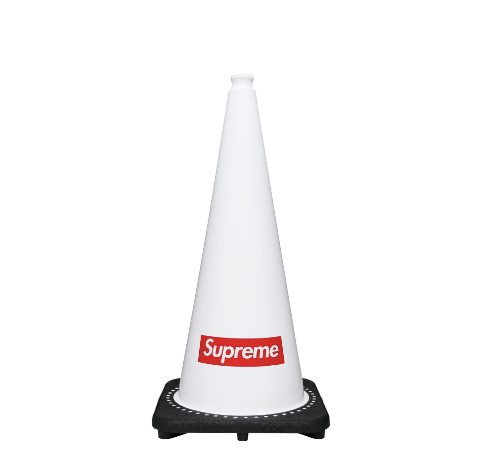 -(C6c)-SUPREME TRAFFIC CONE  交通錐 三角錐-FW25A74