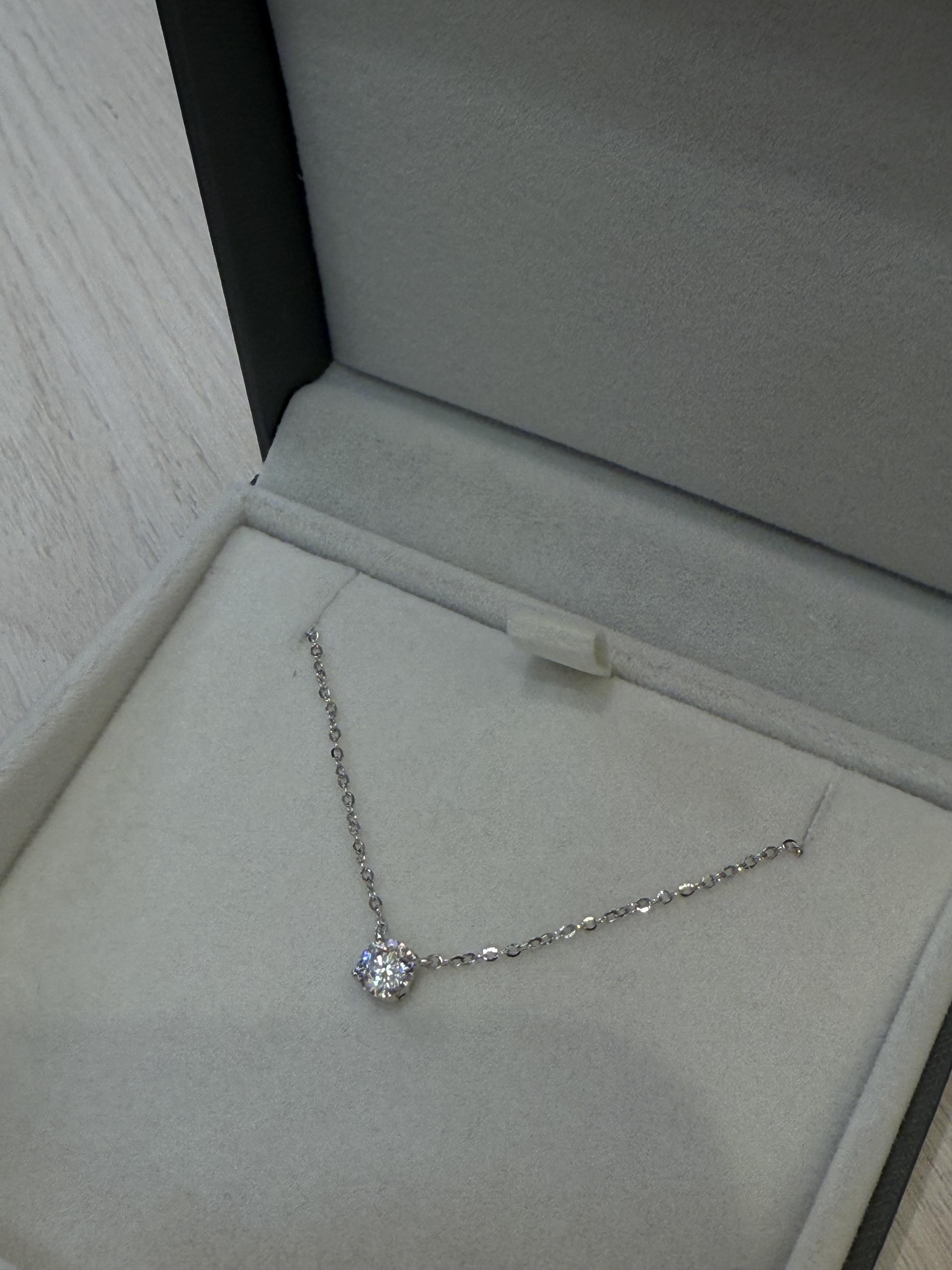 Y250【輕奢】莫桑50分單鑽純銀鎖骨鏈