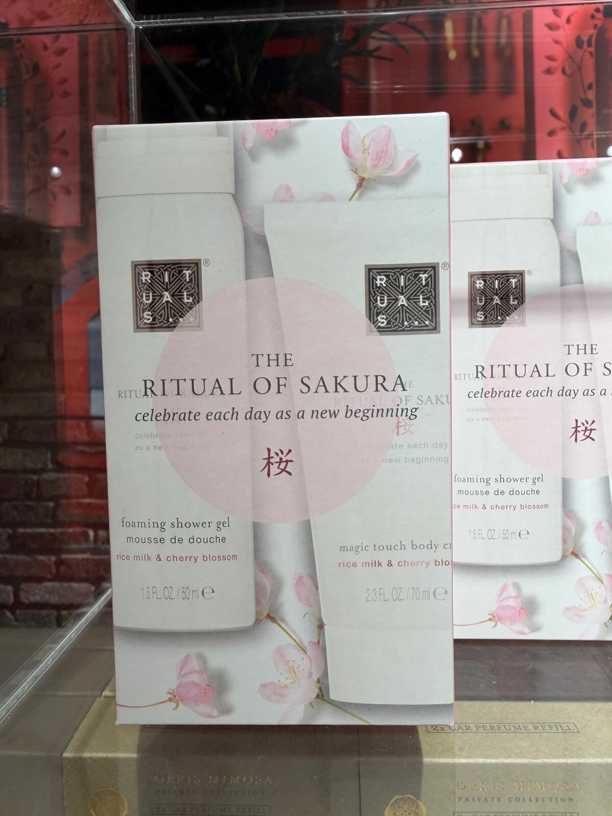 LB72 Rituals The Ritual of Sakura Rice Milk & Cherry Blossom Gift Set