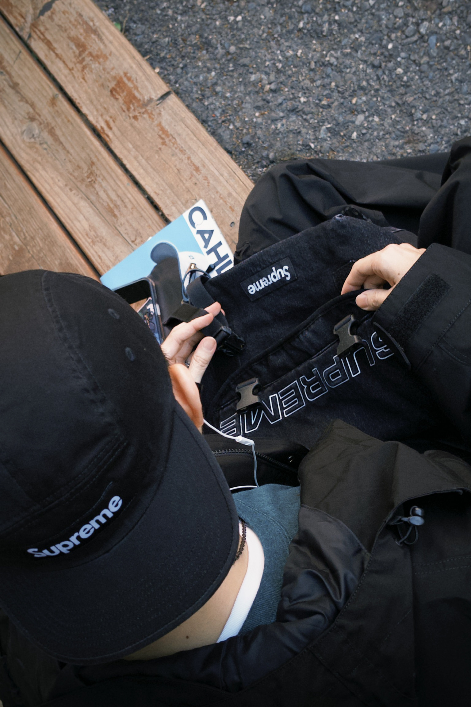 ｜開季秒殺🇺🇸｜SUPREME x CORDURA ® 大容量 郵差包