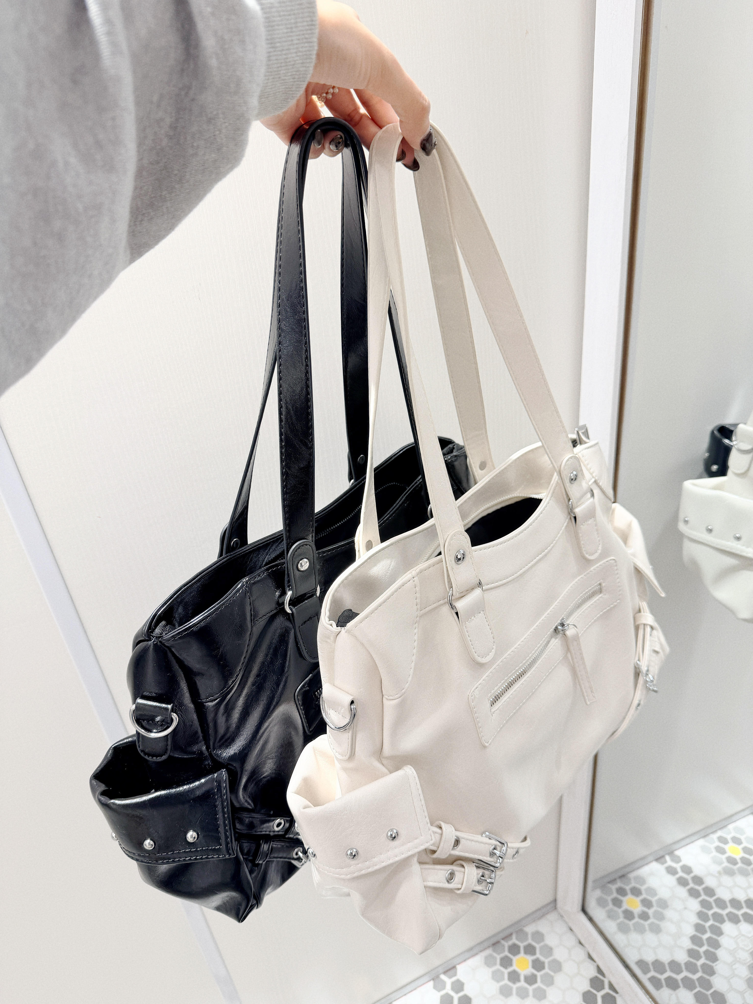 A0288｜超大容量窩釘圈扣單肩皮袋𖤝 ⋆˚࿔