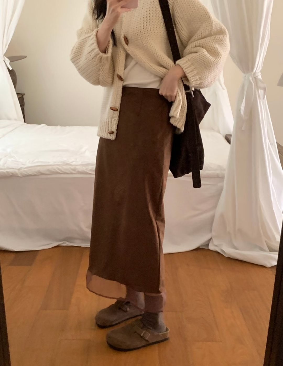 Layered suede long skirt