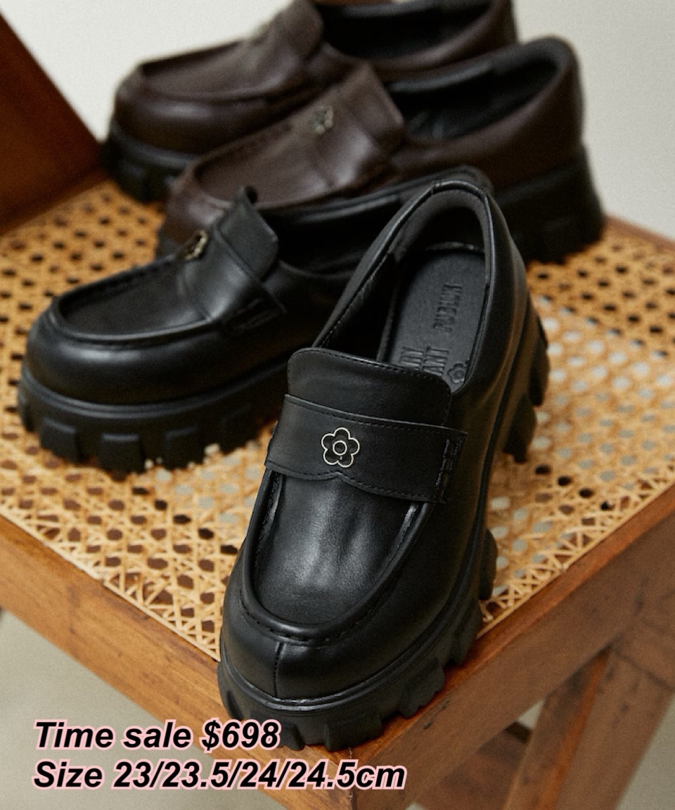 2/11 Time sale Mary Quant x Publux 小花logo  loafer 鞋/2 色