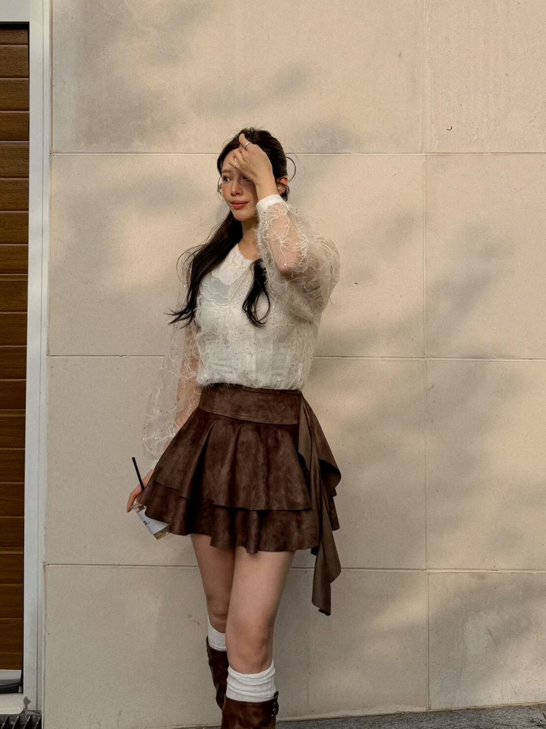 單側垂荷葉蛋糕裙