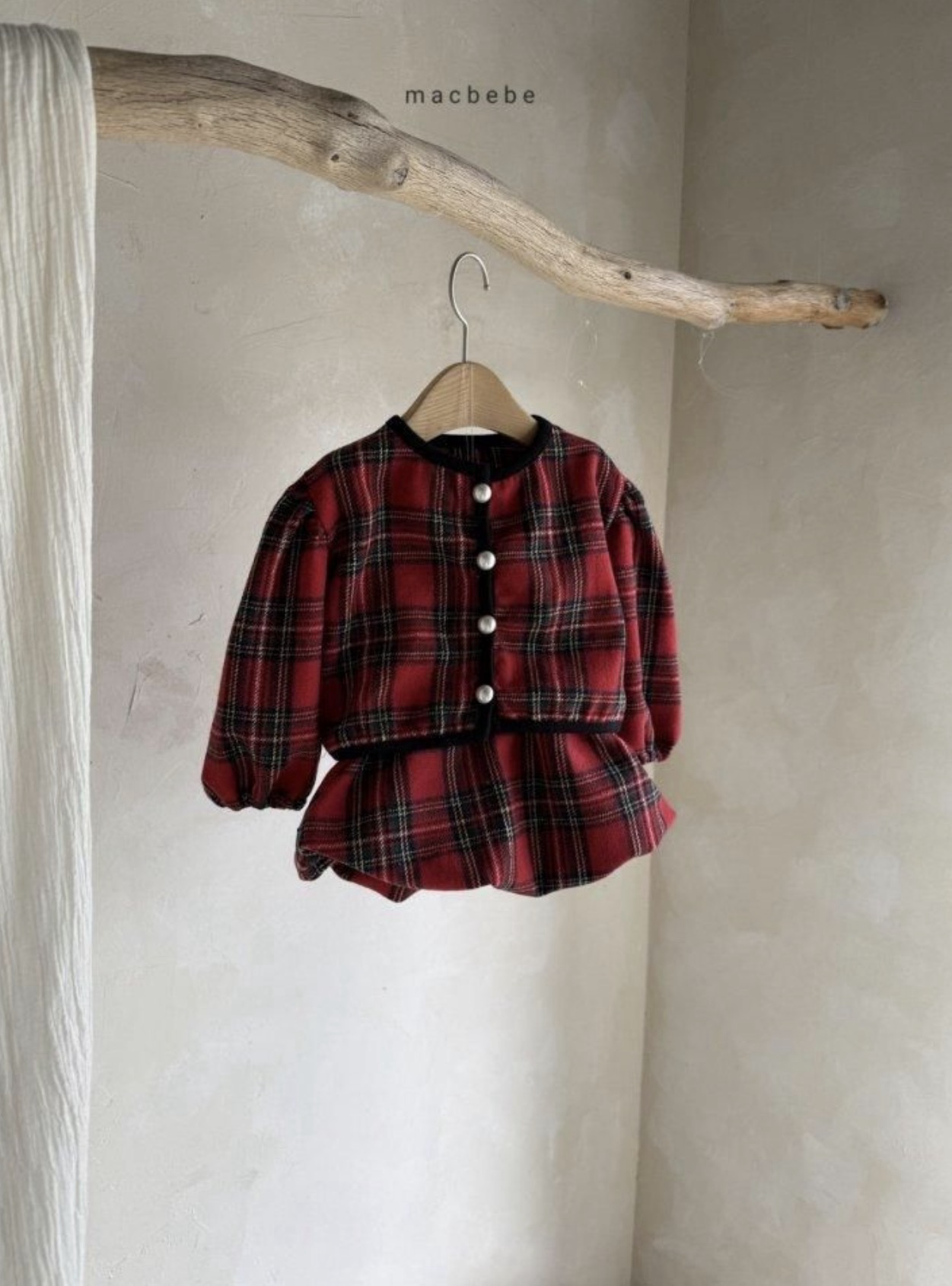 Macbebe Check Cardigan Set