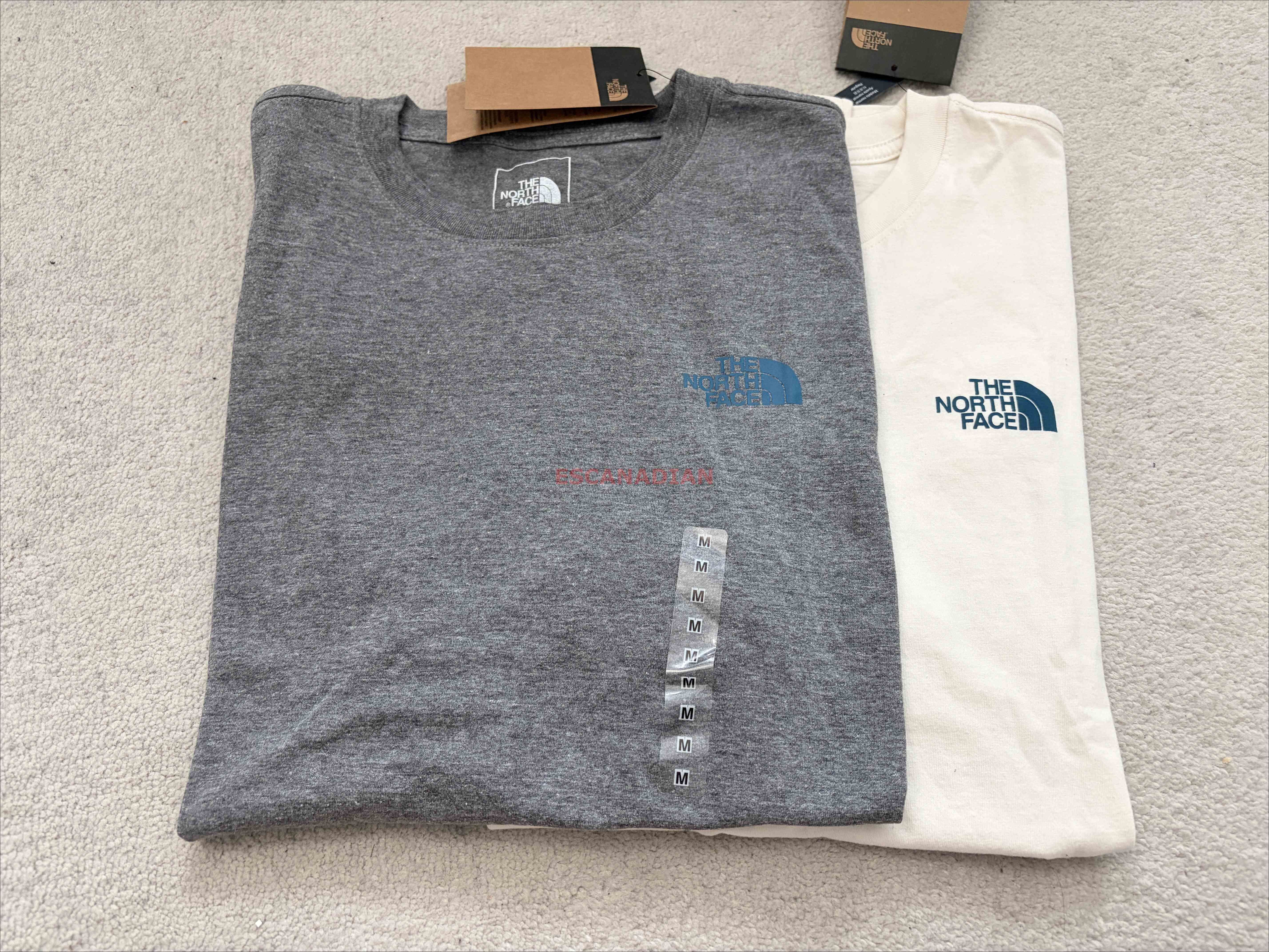 THE NORTH FACE 男大人 正反圖案 短TEE (2色)