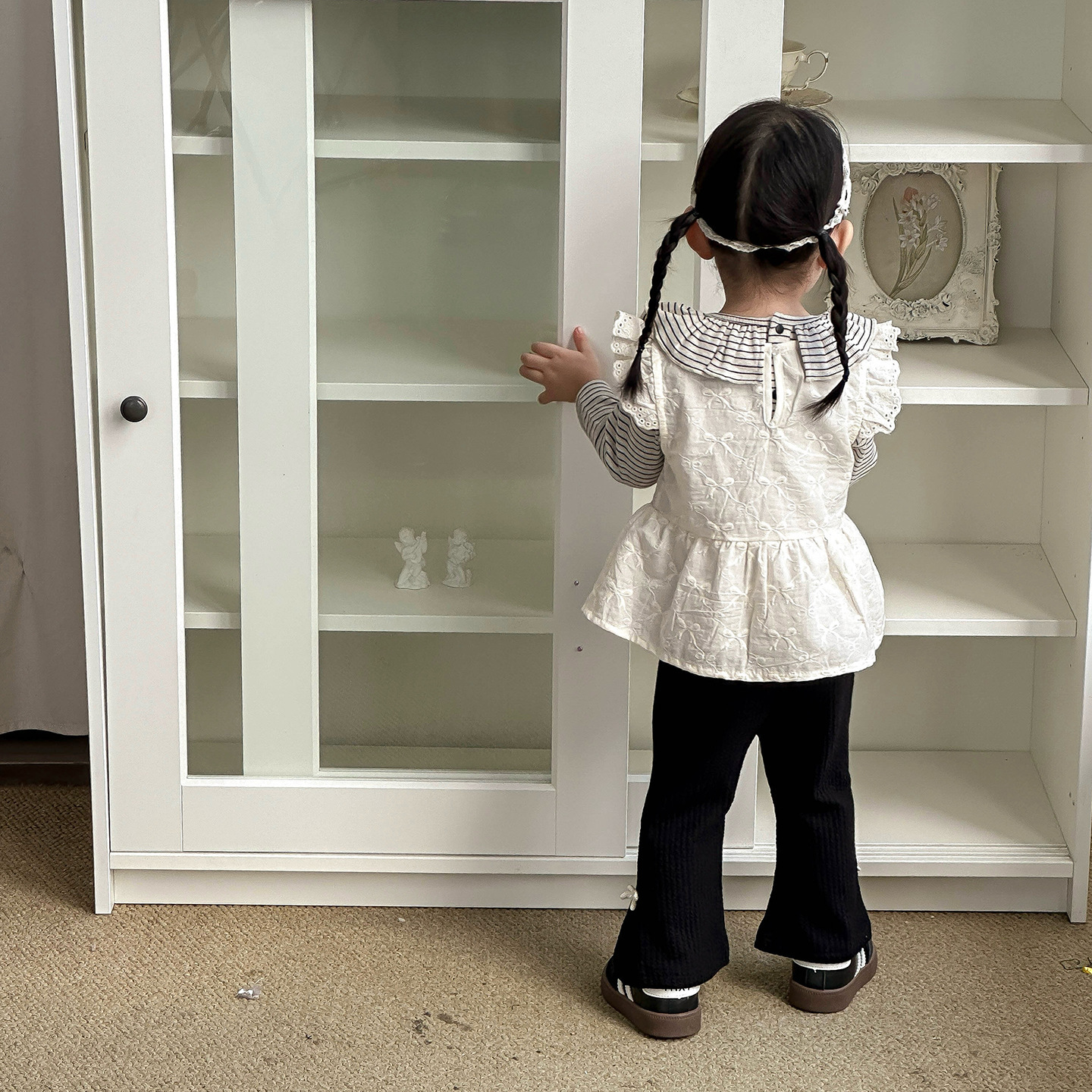 條紋荷領內搭衣+蝴蝶結背心+小喇叭褲三件套(73-100)