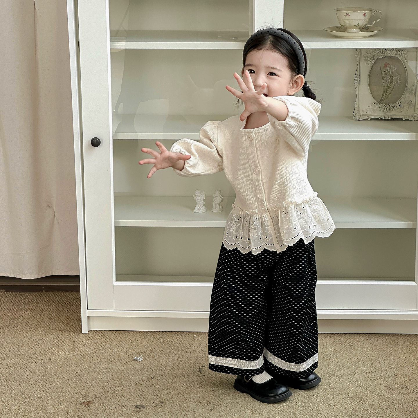 拼接雕花下擺外套+拼接蕾絲寬褲套裝(73-100)