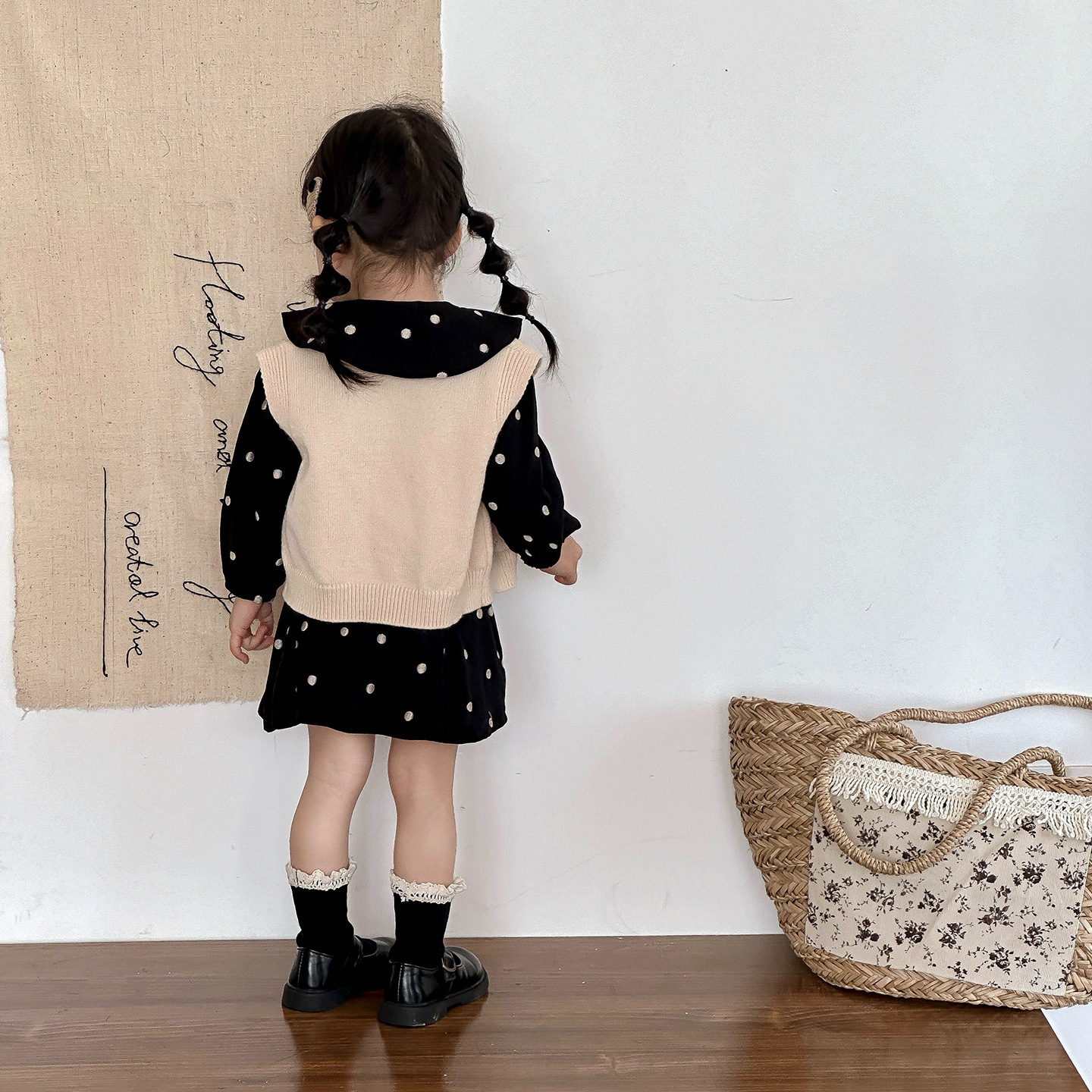 點點荷領洋裝+針織背心(73-100)